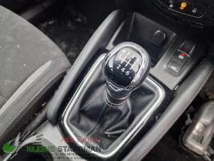 Begagnade Växelspaksknopp Nissan Qashqai (J11) 1.3 DIG-T 140 16V Pris på förfrågan erbjuds av Kleine Staarman B.V. Autodemontage