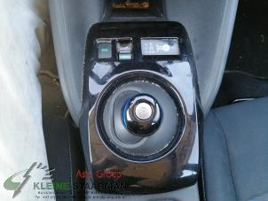 Begagnade Automatisk växelväljare Nissan Leaf (ZE1) 39/40kWh Pris på förfrågan erbjuds av Kleine Staarman B.V. Autodemontage