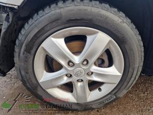 Używane Zestaw obreczy i opon zimowych Kia Cee'd Sporty Wagon (EDF) 1.4 16V Cena € 150,00 Procedura marży oferowane przez Kleine Staarman B.V. Autodemontage