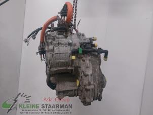 Używane Skrzynia biegów Mitsubishi Outlander (GF/GG) 2.0 16V PHEV 4x4 Cena € 400,00 Procedura marży oferowane przez Kleine Staarman B.V. Autodemontage
