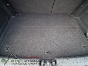Begagnade Golvpanel, lastområde Hyundai Bayon 1.0 T-GDI 12V Pris på förfrågan erbjuds av Kleine Staarman B.V. Autodemontage