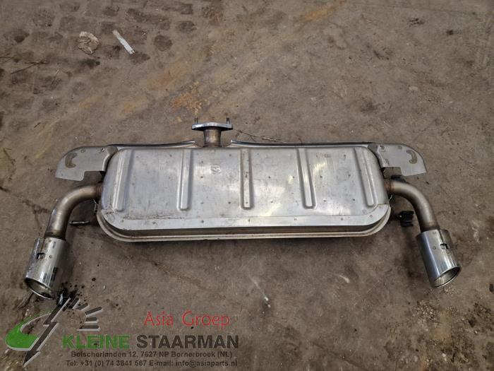 Ljuddämpare, bak från en Mazda CX-30 (DM) 2.0 e-SkyActiv X 186 M Hybrid 16V 2023