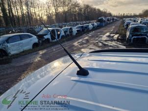 Używane Antena Mitsubishi Outlander (GF/GG) 2.0 16V PHEV 4x4 Cena na żądanie oferowane przez Kleine Staarman B.V. Autodemontage