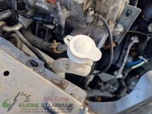 Używane Zbiornik rozprezny Mitsubishi Outlander (GF/GG) 2.0 16V PHEV 4x4 Cena na żądanie oferowane przez Kleine Staarman B.V. Autodemontage