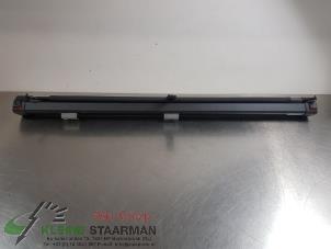 Używane Siatka bagazowa Toyota Corolla Touring Sport (E21/EH1) 1.8 16V Hybrid AWD Cena na żądanie oferowane przez Kleine Staarman B.V. Autodemontage