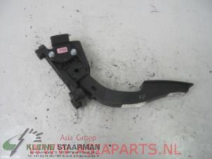 Begagnade Gaspedalsensor Kia Venga 1.4 CVVT 16V Pris € 45,00 Marginaltabell erbjuds av Kleine Staarman B.V. Autodemontage