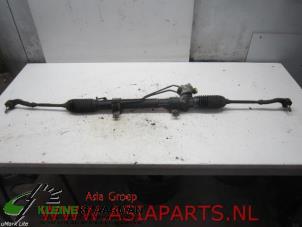 Gebruikte Stuurhuis Bekrachtigd Daihatsu Sirion/Storia (M1) 1.3 16V DVVT Prijs € 75,00 Margeregeling aangeboden door Kleine Staarman B.V. Autodemontage