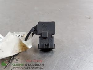 Używane Miernik ilosci powietrza Nissan Micra (K12) 1.4 16V Cena € 42,50 Procedura marży oferowane przez Kleine Staarman B.V. Autodemontage