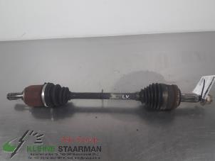 Używane Os napedowa lewy przód Kia Pro cee'd (EDB3) 1.4 CVVT 16V Cena € 45,00 Procedura marży oferowane przez Kleine Staarman B.V. Autodemontage