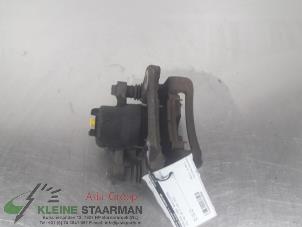 Używane Zacisk hamulcowy prawy tyl Kia Pro cee'd (EDB3) 1.4 CVVT 16V Cena € 42,50 Procedura marży oferowane przez Kleine Staarman B.V. Autodemontage