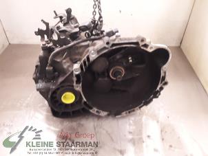 Gebruikte Versnellingsbak Hyundai Tucson (JM) 2.0 CRDi VGT 16V 4x2 Prijs € 315,00 Margeregeling aangeboden door Kleine Staarman B.V. Autodemontage