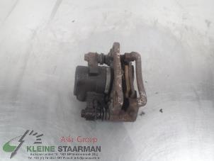 Używane Zacisk hamulcowy prawy tyl Toyota Corolla (E12) 1.4 16V VVT-i Cena € 42,50 Procedura marży oferowane przez Kleine Staarman B.V. Autodemontage