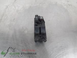 Używane Przelacznik elektrycznej szyby Toyota Corolla (E12) 1.4 16V VVT-i Cena € 42,50 Procedura marży oferowane przez Kleine Staarman B.V. Autodemontage