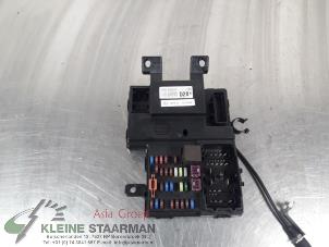 Gebruikte Computer Body Control Kia Carnival/Grand Carnival 3 2.7 V6 24V Prijs € 45,00 Margeregeling aangeboden door Kleine Staarman B.V. Autodemontage