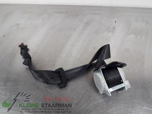 Używane Pas bezpieczenstwa lewy tyl Kia Pro cee'd (EDB3) 1.6 CRDi 16V Cena na żądanie oferowane przez Kleine Staarman B.V. Autodemontage