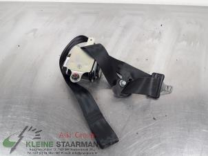 Używane Pas bezpieczenstwa lewy przód Kia Pro cee'd (EDB3) 1.6 CRDi 16V Cena € 100,00 Procedura marży oferowane przez Kleine Staarman B.V. Autodemontage