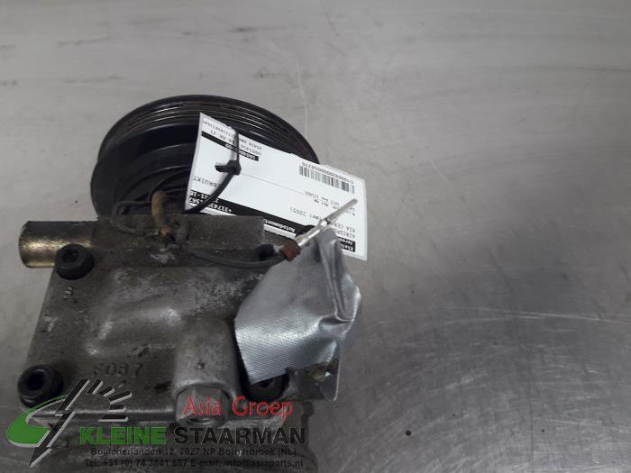 Luftkonditioneringspump från en Kia Cerato 2.0 CVVT 16V 2005
