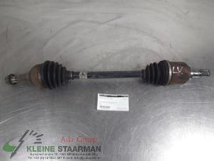 Używane Os napedowa lewy przód Nissan Micra (K12) 1.4 16V Cena € 45,00 Procedura marży oferowane przez Kleine Staarman B.V. Autodemontage