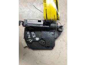 Gebruikte Portierslot Mechaniek 2deurs rechts Mini Clubman (R55) 1.6 16V Cooper Prijs € 43,56 Inclusief btw aangeboden door Autosloperij de Turk