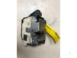 Gebruikte Portierslot Mechaniek 2deurs rechts Mini Mini (R56) 1.6 16V Cooper Prijs € 43,56 Inclusief btw aangeboden door Autosloperij de Turk