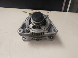 Begagnade Dynamo Opel Corsa E 1.4 Turbo 16V Pris € 54,45 Inklusive moms erbjuds av Autosloperij de Turk