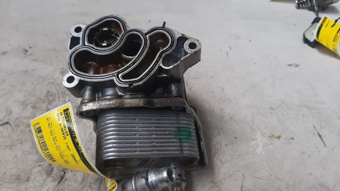 Oljekylare från en BMW 1 serie (E87/87N) 116i 2.0 16V Corporate Lease 2009