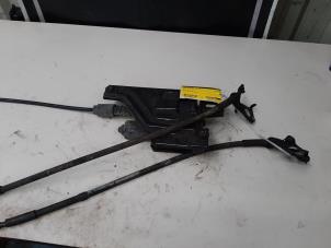 Gebruikte Handrem Module Opel Insignia Country Tourer 2.0 CDTI 16V 120 ecoFLEX Prijs € 163,35 Inclusief btw aangeboden door Autosloperij de Turk