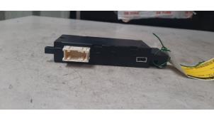 Begagnade Telefonmodul Peugeot 308 (4A/C) 1.6 16V THP 175 Pris € 21,78 Inklusive moms erbjuds av Autosloperij de Turk