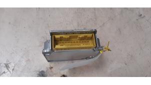 Używane Modul poduszki powietrznej Ssang Yong Korando 2.0 e-XDi 16V 4x2 Cena € 108,90 Z VAT oferowane przez Autosloperij de Turk