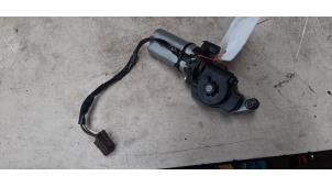 Begagnade Sätesmotor Mercedes CLK (R209) 3.5 350 V6 18V Pris € 43,56 Inklusive moms erbjuds av Autosloperij de Turk