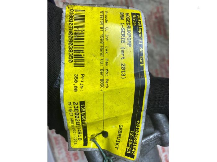 Högtryckspump från en BMW 1 serie (F20) 114i 1.6 16V 2013