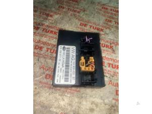 Gebruikte Comfort Module Volkswagen Eos (1F7/F8) 2.0 TFSI 16V Prijs € 21,78 Inclusief btw aangeboden door Autosloperij de Turk