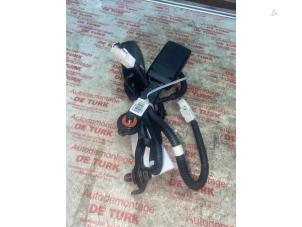 Begagnade Främre bältesspänne, mitten Kia Picanto (TA) 1.0 12V Pris € 54,45 Inklusive moms erbjuds av Autosloperij de Turk