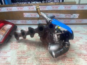 Begagnade Turbo Volvo V40 (MV) 1.6 D2 Pris € 294,03 Inklusive moms erbjuds av Autosloperij de Turk