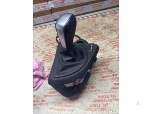 Gebruikte Versnellingspook BMW 1 serie (E87/87N) 116i 1.6 16V Prijs € 54,45 Inclusief btw aangeboden door Autosloperij de Turk