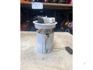 Begagnade Bensinpump Ford Fiesta 7 1.0 EcoBoost 12V 125 Pris € 82,28 Inklusive moms erbjuds av Autosloperij de Turk