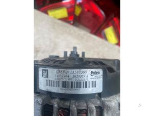 Gebruikte Dynamo Opel Insignia Sports Tourer 2.0 CDTI 16V 140 ecoFLEX Prijs € 54,45 Inclusief btw aangeboden door Autosloperij de Turk