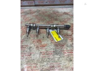 Gebruikte Galerij (Injectie) Volkswagen Polo V (6R) 1.2 12V Prijs € 76,23 Inclusief btw aangeboden door Autosloperij de Turk