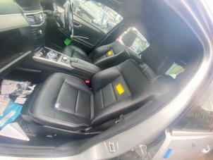 Begagnade Säten + baksäte (komplett) Mercedes E (W212) E-350 BlueTec V6 24V Pris € 217,80 Inklusive moms erbjuds av Autosloperij de Turk