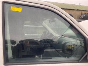 Gebruikte Portierruit 2Deurs rechts Volkswagen Transporter T5 2.0 TDI BlueMotion Prijs € 43,56 Inclusief btw aangeboden door Autosloperij de Turk