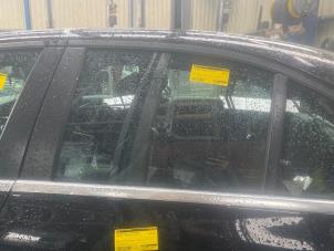 Gebruikte Deurruit 4Deurs links-achter Mercedes C (W205) C-220 2.2 CDI BlueTEC, C-220 d 16V Prijs € 82,28 Inclusief btw aangeboden door Autosloperij de Turk