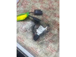 Begagnade Elektrisk bränslemodul Audi A1 Sportback (8XA/8XF) 1.4 TFSI 16V 122 Pris € 21,78 Inklusive moms erbjuds av Autosloperij de Turk