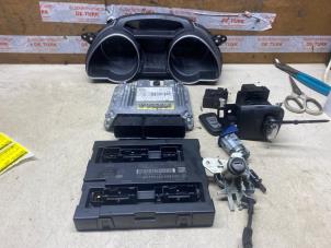 Gebruikte Contactslot + computer Audi A5 Cabrio (8F7) 2.0 TFSI 16V Prijs € 163,35 Inclusief btw aangeboden door Autosloperij de Turk
