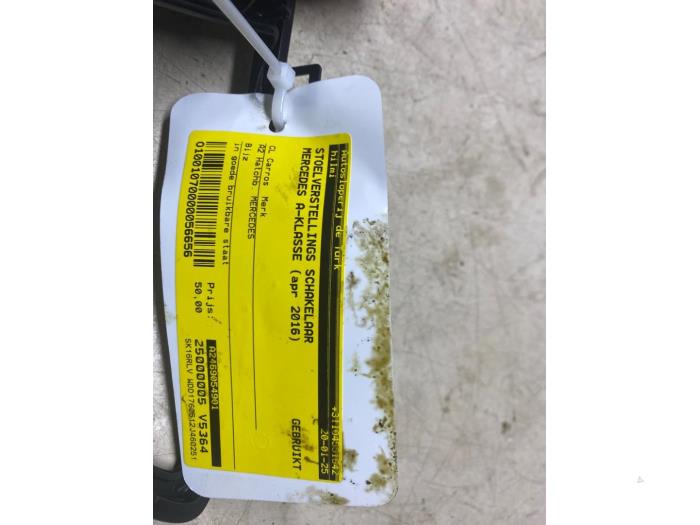 Brytare, eldrivet säte från en Mercedes-Benz A (W176) 2.0 A-250 Turbo 16V 2016