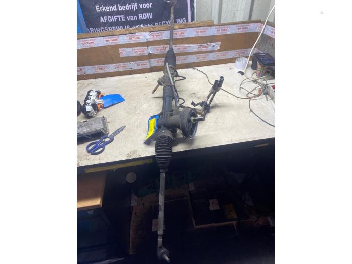 Styrbox från en Peugeot 206 (2A/C/H/J/S) 1.6 16V 2005