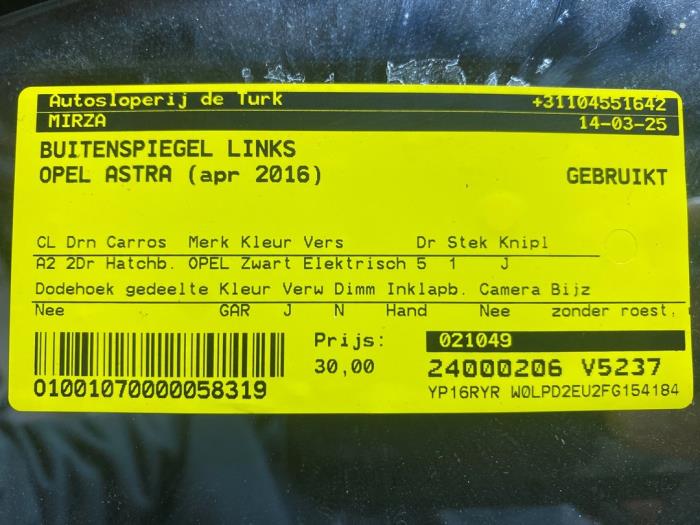 Buitenspiegel links van een Opel Astra J GTC (PD2/PF2) 1.4 Turbo 16V ecoFLEX 120 2016