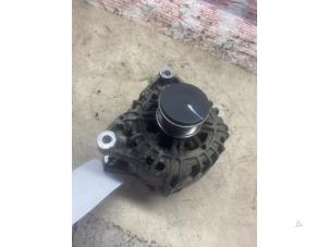 Gebruikte Dynamo Peugeot 308 (L3/L8/LB/LH/LP) 1.2 12V e-THP PureTech 130 Prijs € 65,34 Inclusief btw aangeboden door Autosloperij de Turk