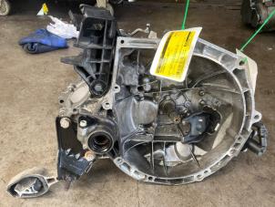 Begagnade Växellåda Citroen C3 (SC) 1.0 Vti 68 12V Pris € 217,80 Inklusive moms erbjuds av Autosloperij de Turk