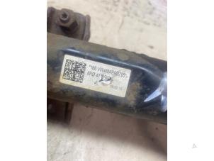 Begagnade Stötdämpare, vänster fram Volkswagen Polo V (6R) 1.2 12V BlueMotion Technology Pris € 43,56 Inklusive moms erbjuds av Autosloperij de Turk