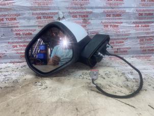 Gebruikte Spiegel Buiten links Ford Fiesta 7 1.0 EcoBoost 12V 100 Prijs € 82,28 Inclusief btw aangeboden door Autosloperij de Turk